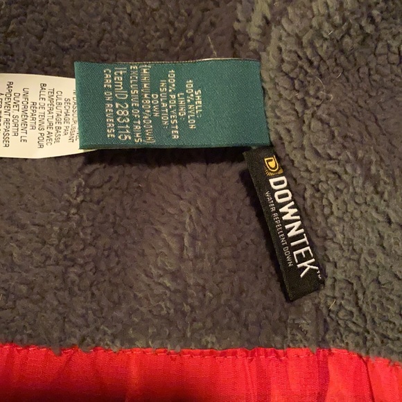 LL bean cozy down vest - Picture 5 of 7